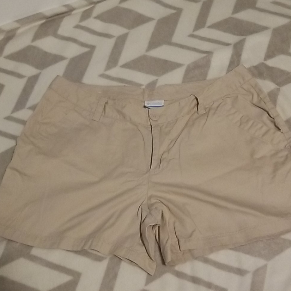 Columbia Shorts